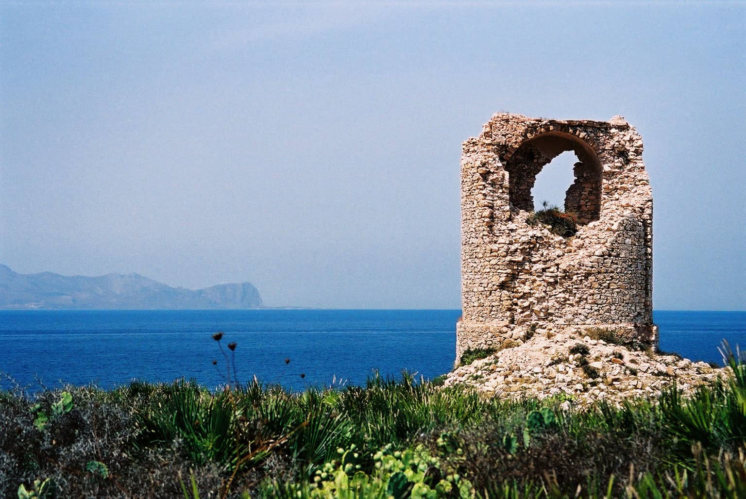 La Torre di Capo Rama, nella riserva naturale di Terrasini
